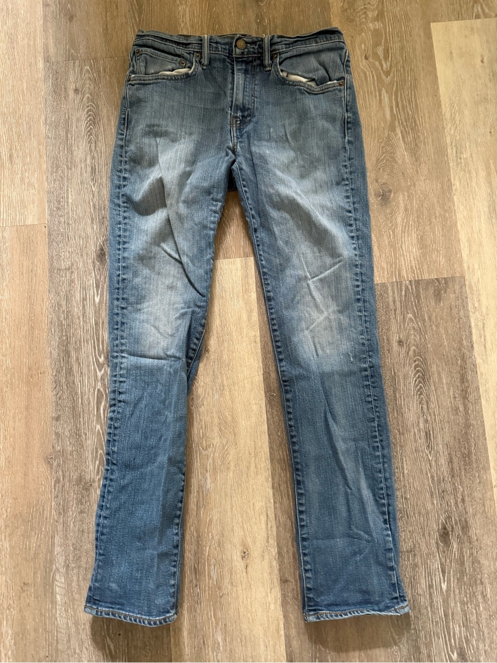 Levi’s Classic Men's Blue denim jeans